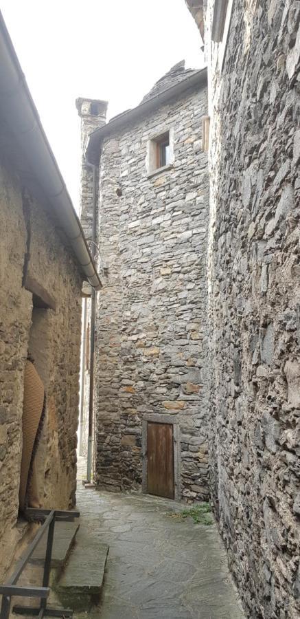 Appartamento Di Vacanza Casa Leoni Verscio ภายนอก รูปภาพ